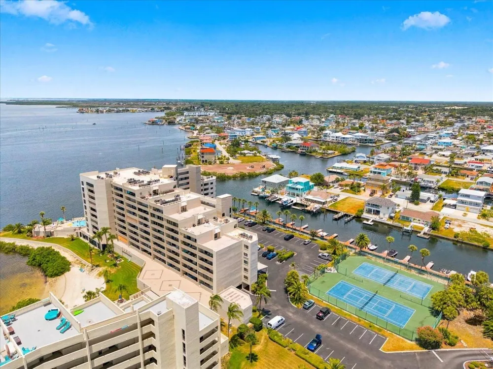 6035 SEA RANCH DRIVE #100 Hudson, FL 34667