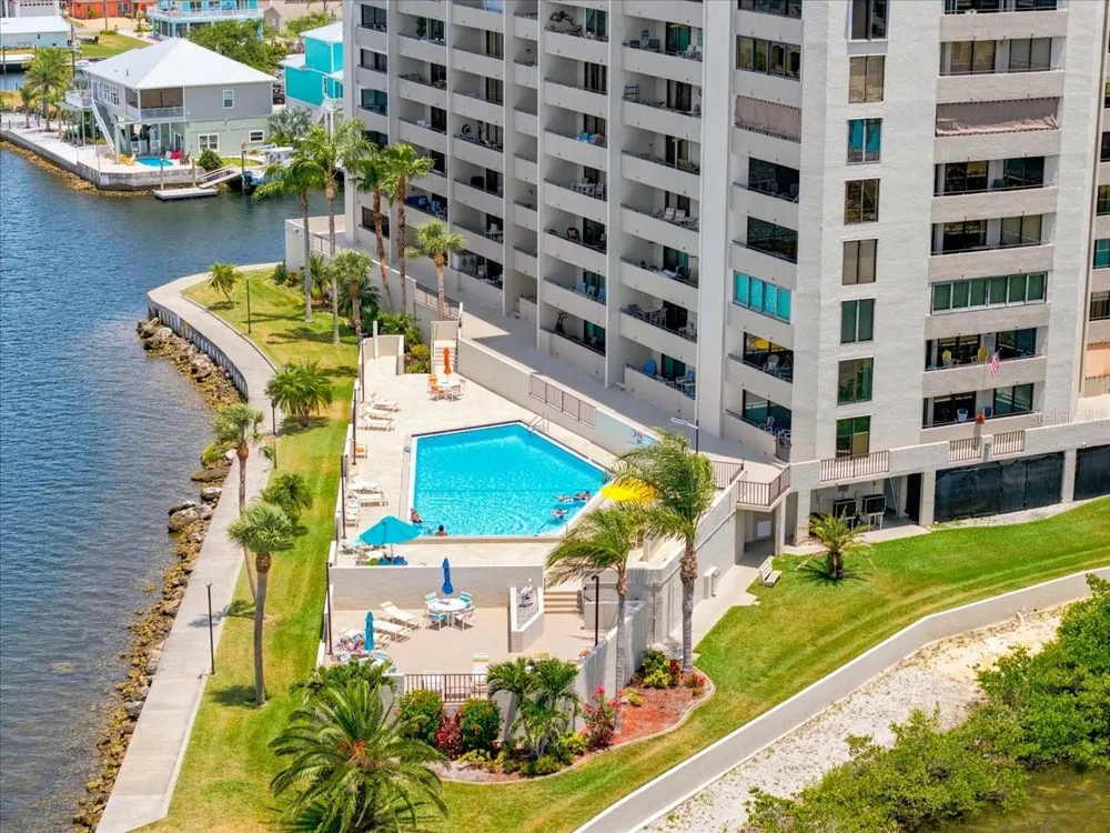 6035 SEA RANCH DRIVE #100 Hudson, FL 34667