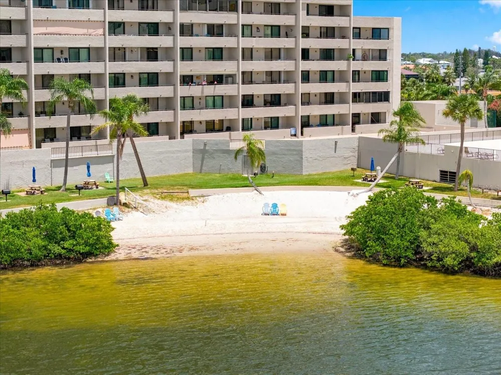 6035 SEA RANCH DRIVE #100 Hudson, FL 34667