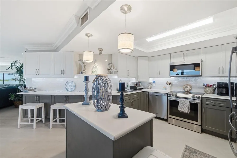 6035 SEA RANCH DRIVE #100 Hudson, FL 34667