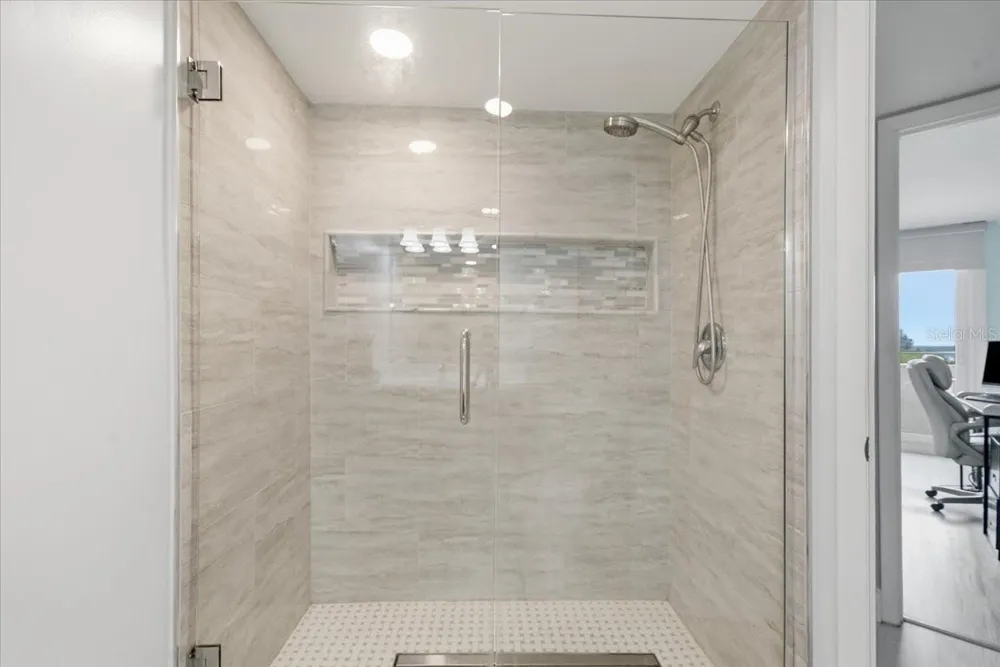 6035 SEA RANCH DRIVE #100 Hudson, FL 34667