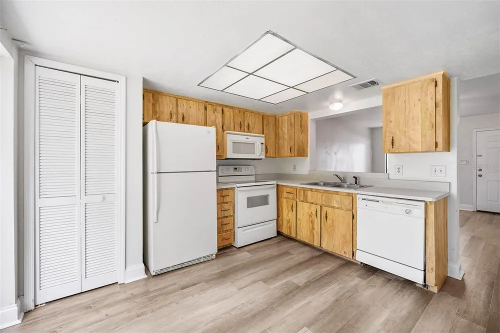 12062 TIFT CIRCLE Orlando, FL 32826