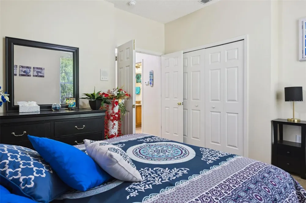 1603 JOHNS COVE LN Oakland, FL 34787