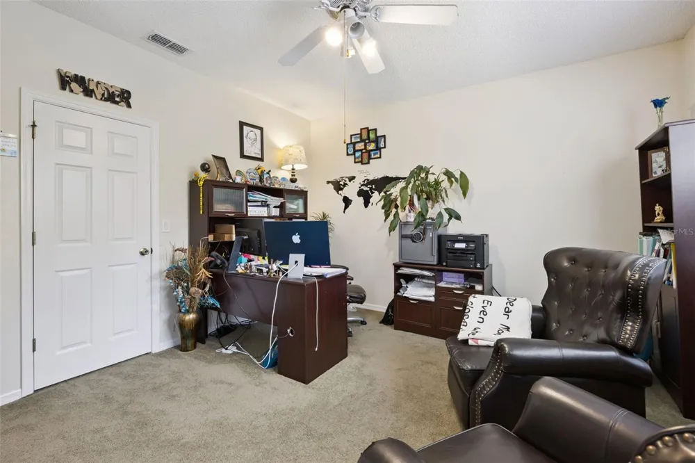 1603 JOHNS COVE LN Oakland, FL 34787