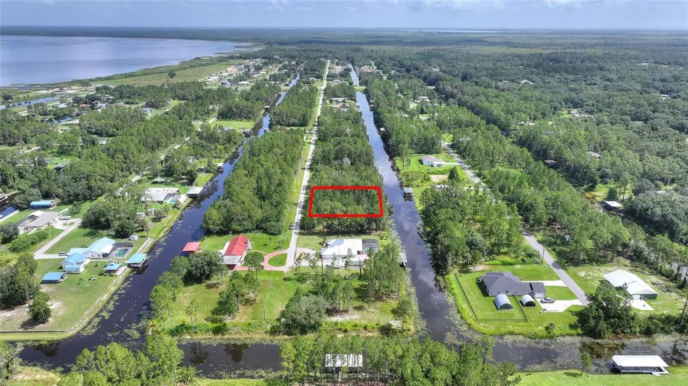 30 AMARYLLIS DRIVE Indian Lake Estates, FL 33855