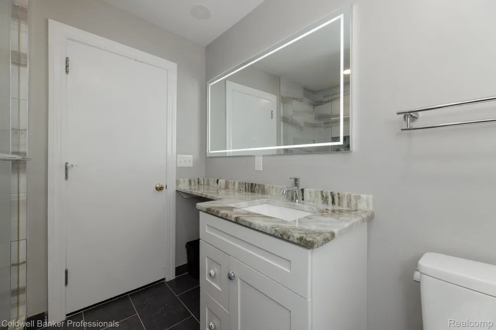 1416 Renaud Road Grosse Pointe Woods City, MI 48236