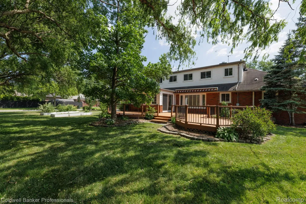 1416 Renaud Road Grosse Pointe Woods City, MI 48236