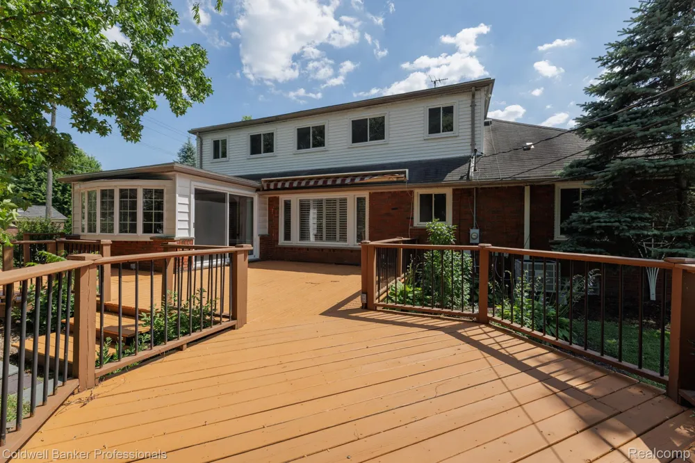 1416 Renaud Road Grosse Pointe Woods City, MI 48236