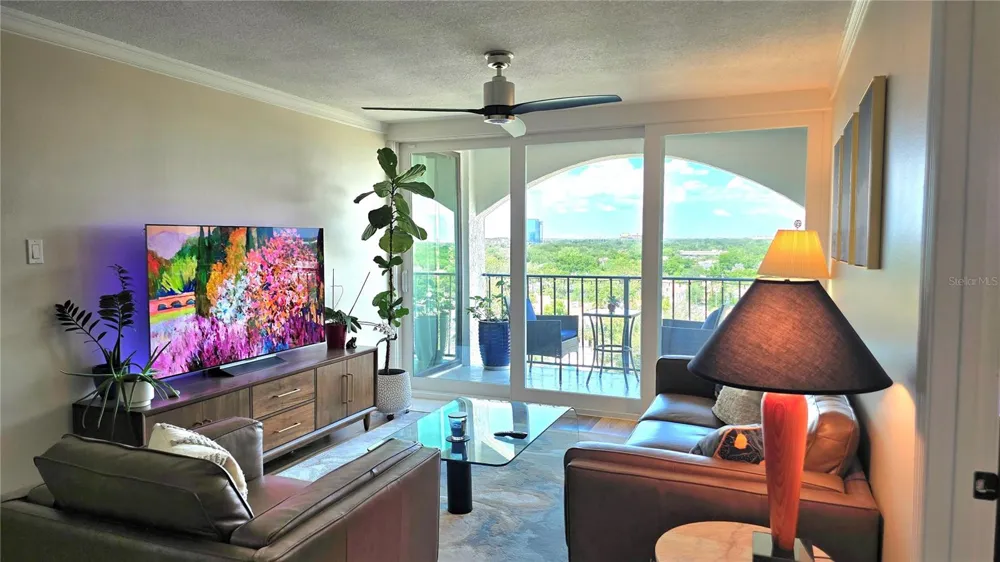 3211 W SWANN AVENUE #1110 Tampa, FL 33609