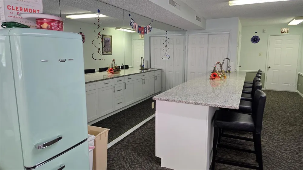 3211 W SWANN AVENUE #1110 Tampa, FL 33609