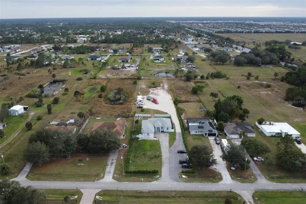 2394 45TH AVENUE NE Naples, FL 34120