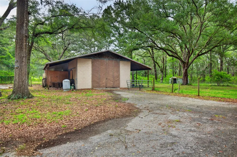 11795 SW HIGHWAY 484 Dunnellon, FL 34432