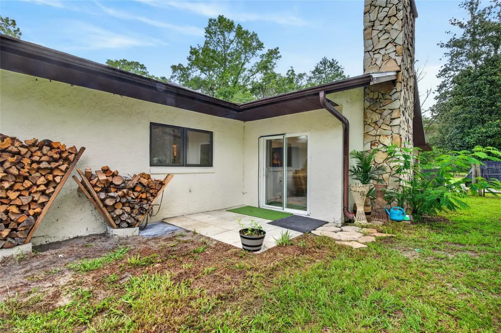 11795 SW HIGHWAY 484 Dunnellon, FL 34432