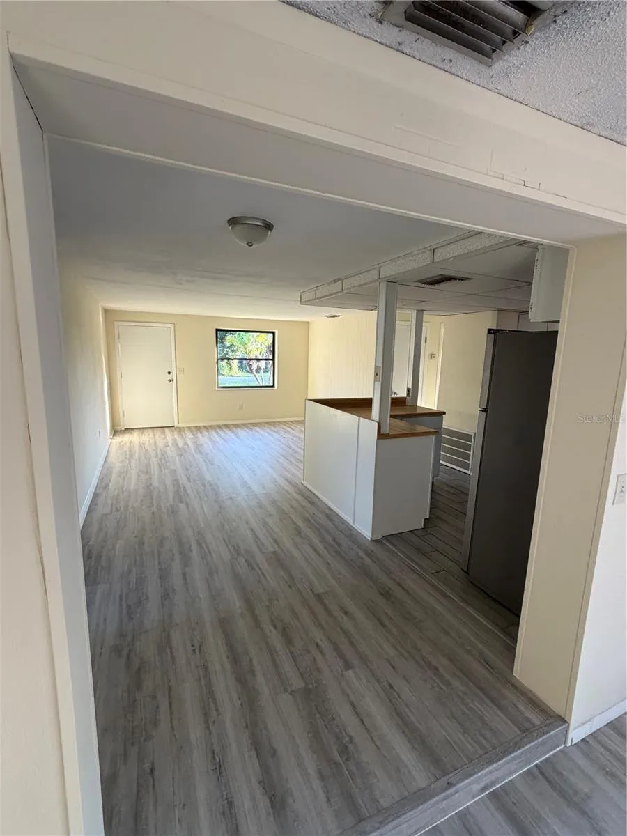 1923 FRUITLAND PARK CIRCLE Eagle Lake, FL 33839