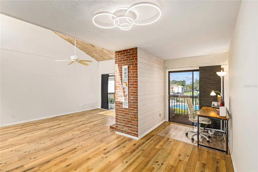 1051 S HIGHLAND STREET #7D Mount Dora, FL 32757