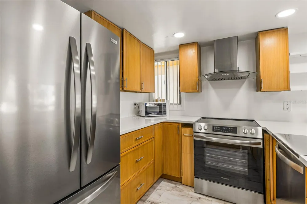 1051 S HIGHLAND STREET #7D Mount Dora, FL 32757