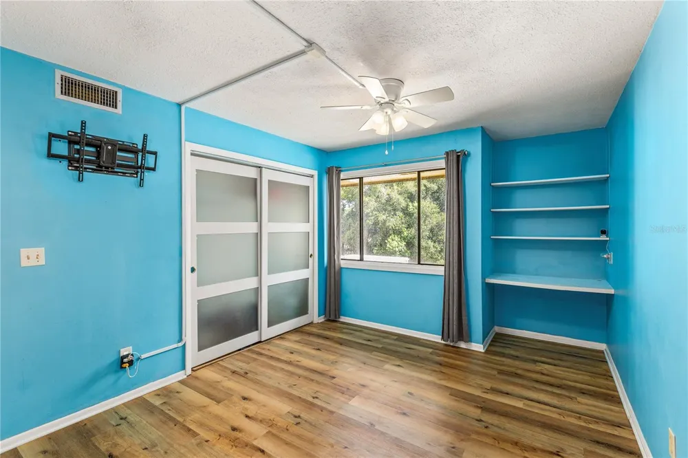 1051 S HIGHLAND STREET #7D Mount Dora, FL 32757