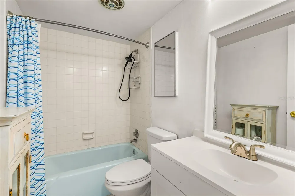 1051 S HIGHLAND STREET #7D Mount Dora, FL 32757