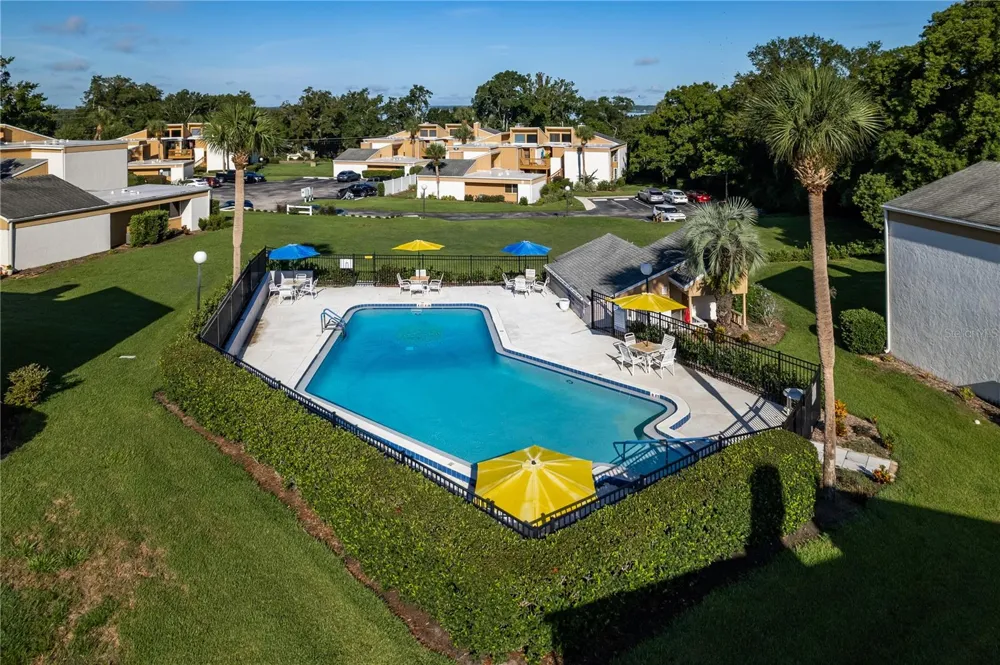 1051 S HIGHLAND STREET #7D Mount Dora, FL 32757