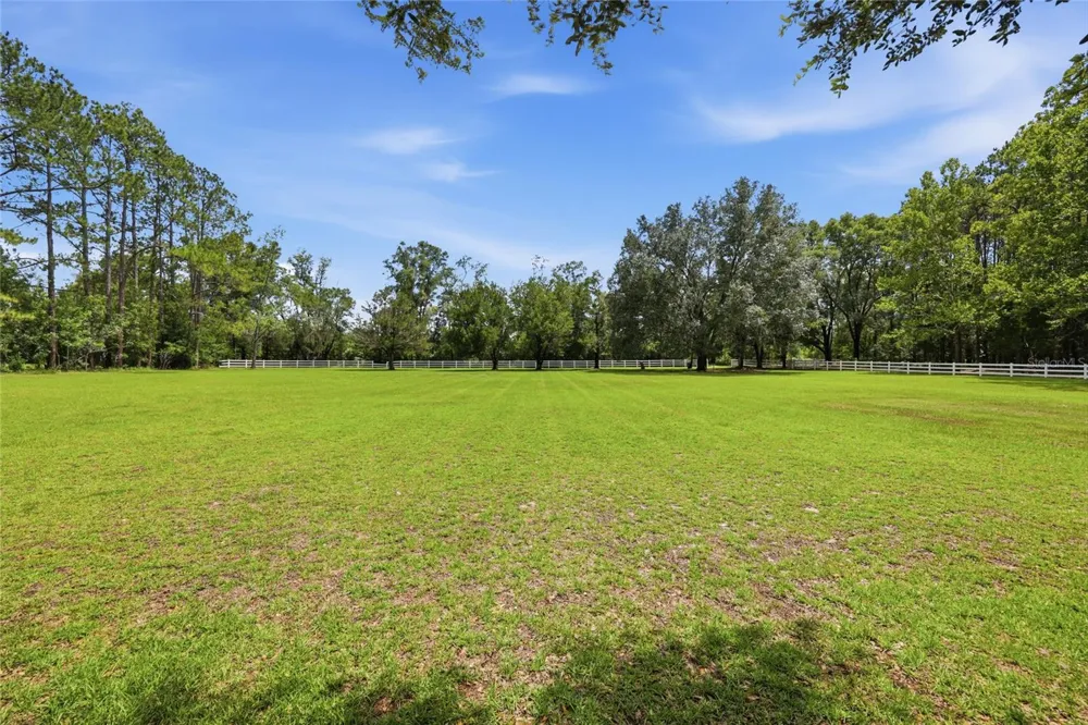 16310 NW 40TH PLACE Newberry, FL 32669