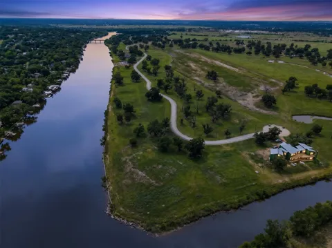 1090 River Ranch Lane