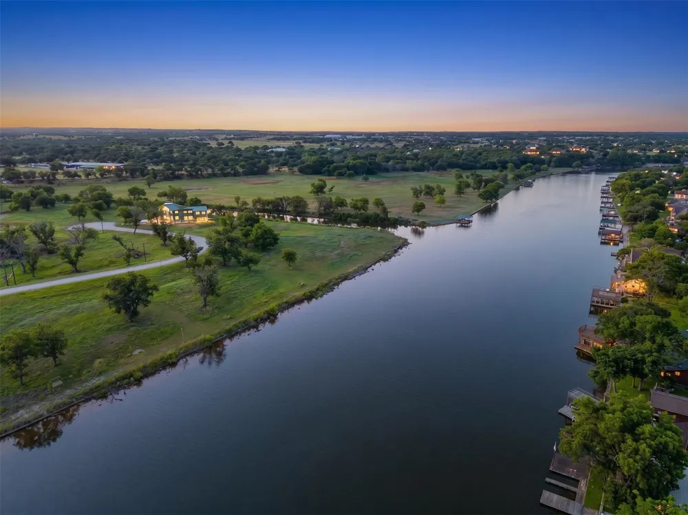 1090 River Ranch Lane Weatherford, TX 76087