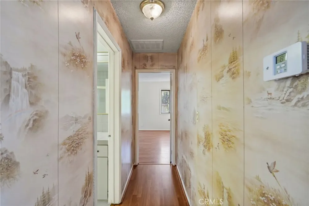 15841 Marlin Place Lake Balboa, CA 91406