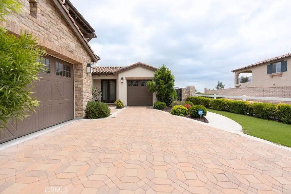 16635 Flint Hollow Place Chino Hills, CA 91709