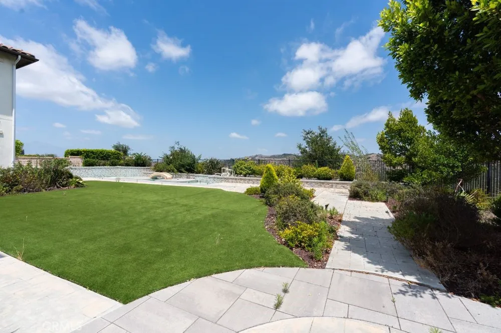 16635 Flint Hollow Place Chino Hills, CA 91709