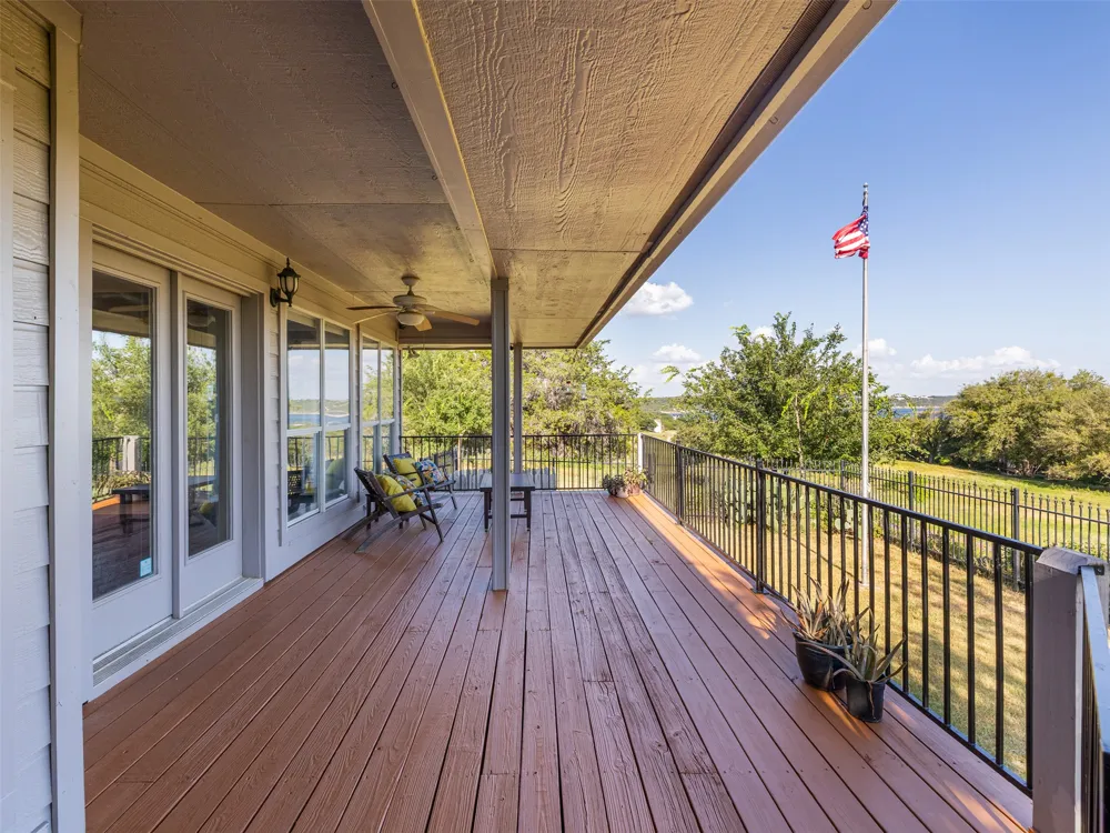 2807 Declaration Circle Lago Vista, TX 78645