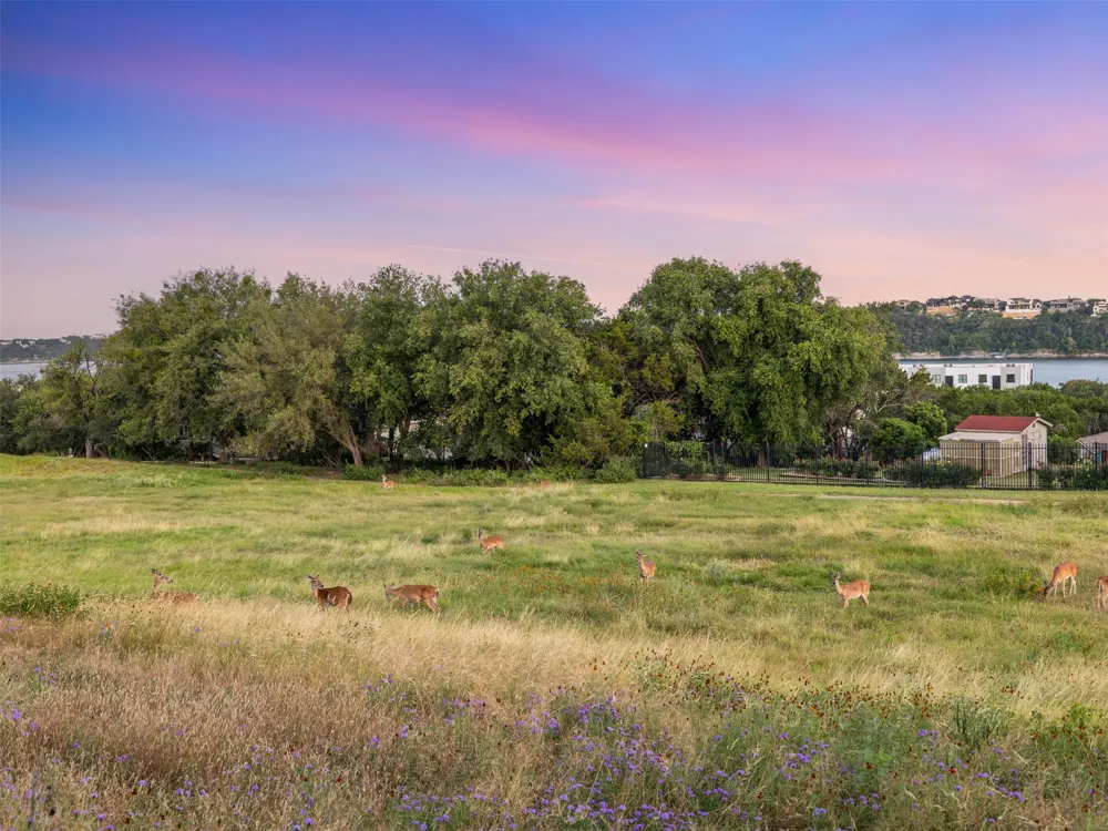 2807 Declaration Circle Lago Vista, TX 78645