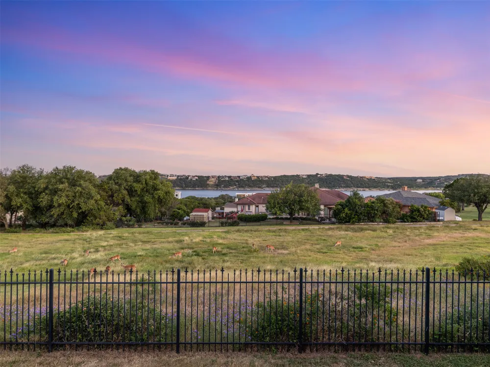 2807 Declaration Circle Lago Vista, TX 78645