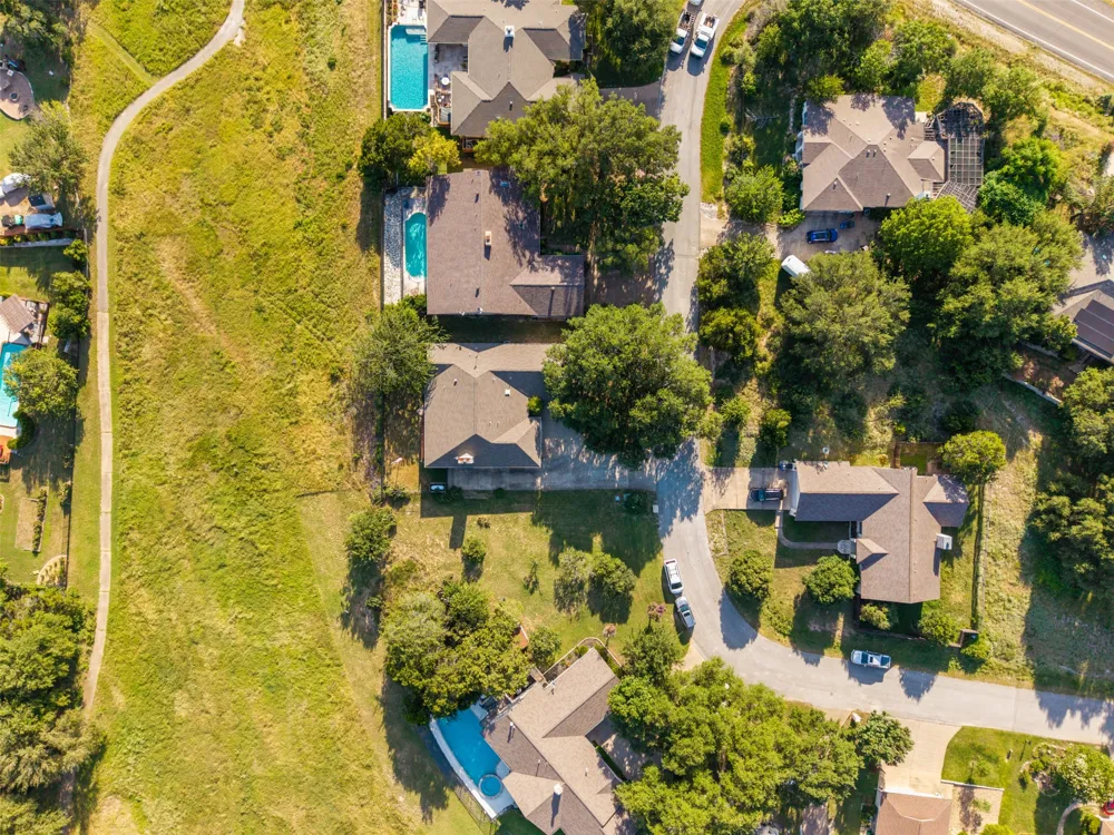 2807 Declaration Circle Lago Vista, TX 78645