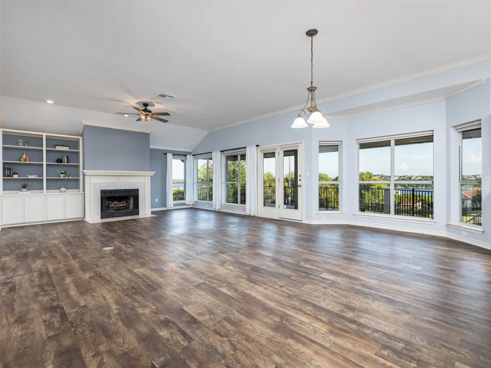 2807 Declaration Circle Lago Vista, TX 78645