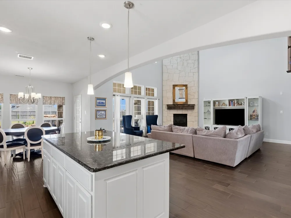 508 Tennington Lane Shady Shores, TX 76208