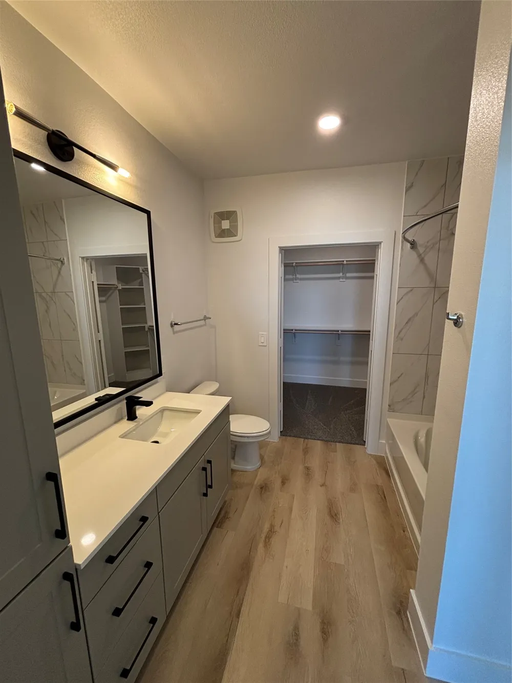 Address Not Shown Plano, TX 75074
