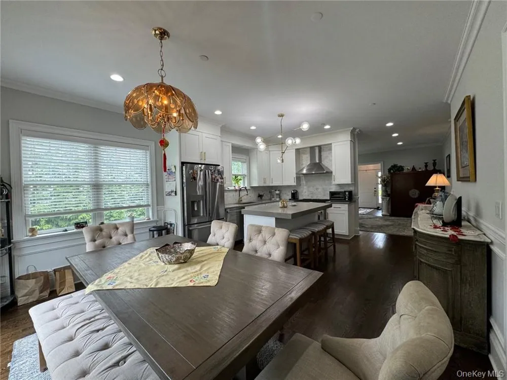 4 Rose Avenue Harrison, NY 10528