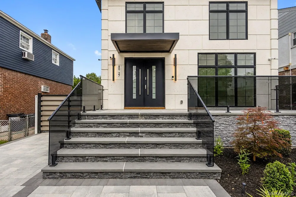 80-27 213th Street Hollis Hills, NY 11427