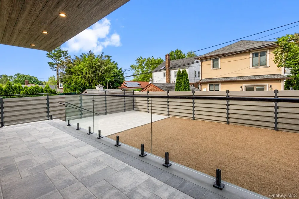 80-27 213th Street Hollis Hills, NY 11427