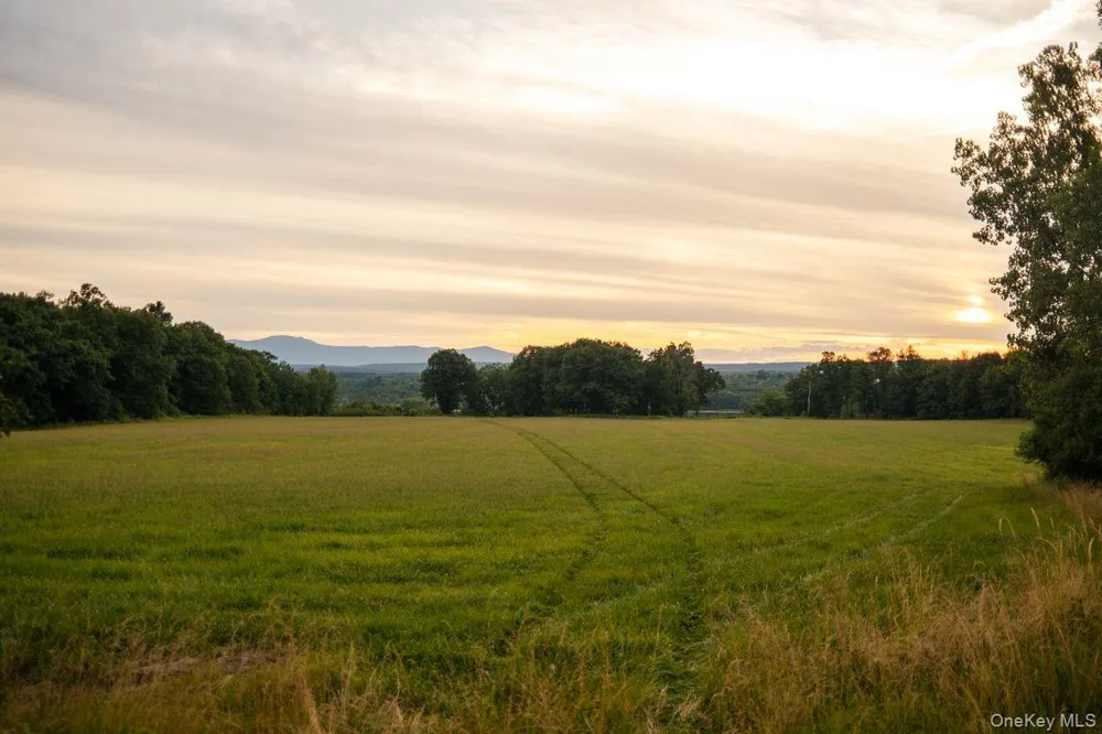 6881 Rod And Gun Road Hudson, NY 12534