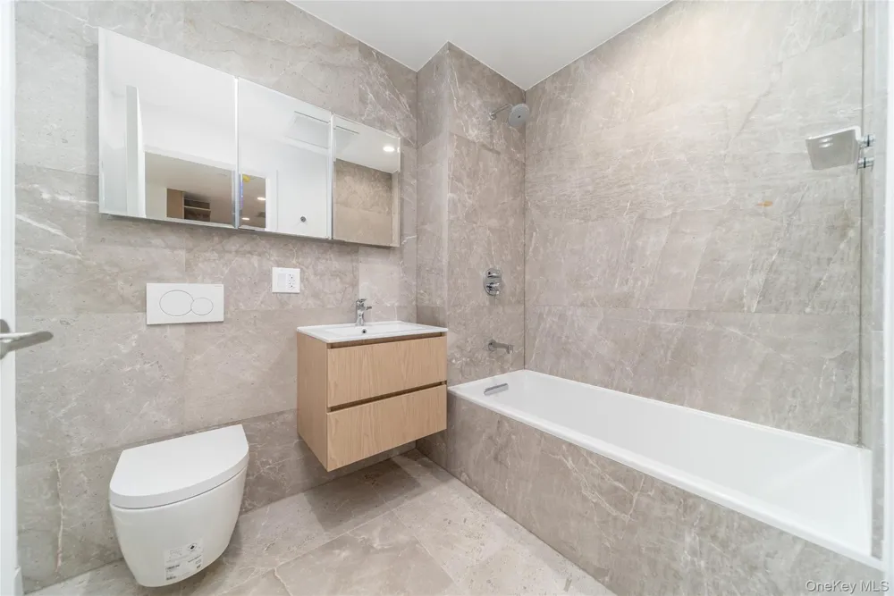 3005 Vernon Boulevard #6G Astoria, NY 11102
