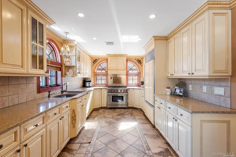 163-27 95th Street Howard Beach, NY 11414
