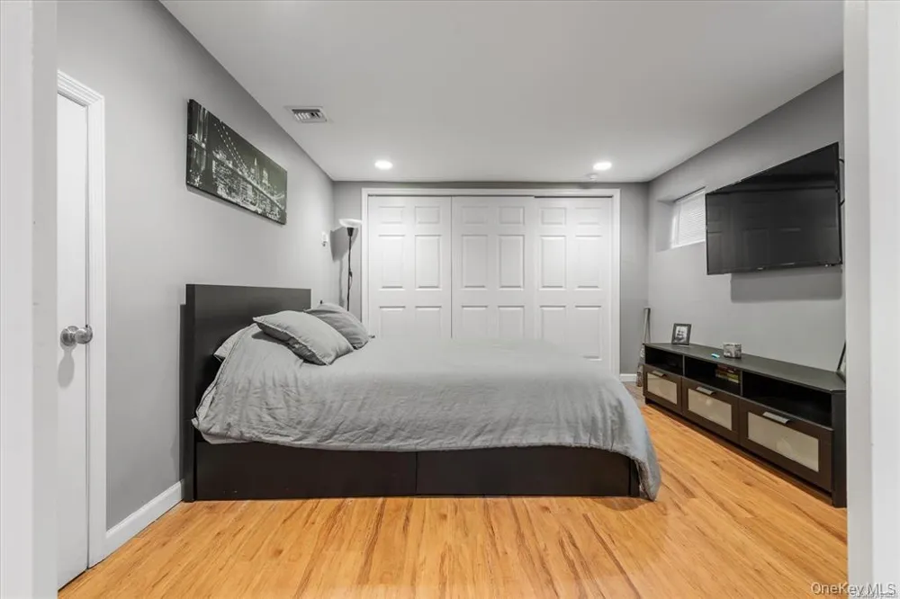163-27 95th Street Howard Beach, NY 11414