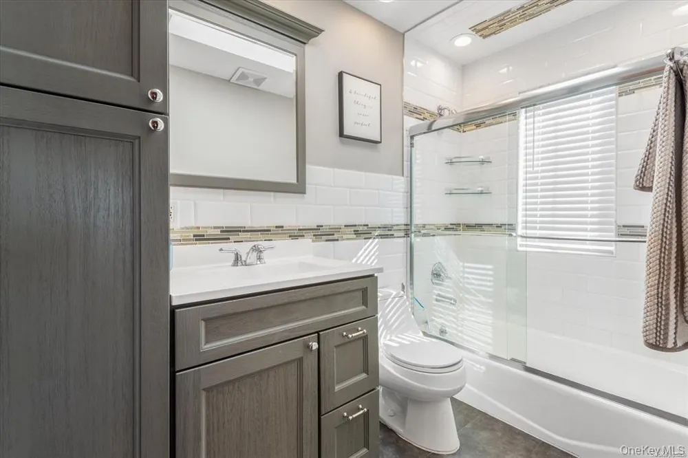 163-27 95th Street Howard Beach, NY 11414