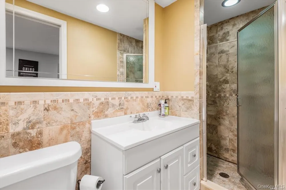 163-27 95th Street Howard Beach, NY 11414