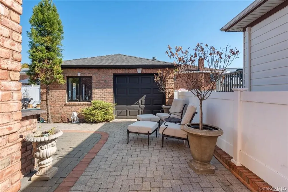 163-27 95th Street Howard Beach, NY 11414