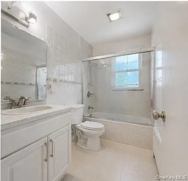 224 New Hyde Park Road Franklin Square, NY 11010