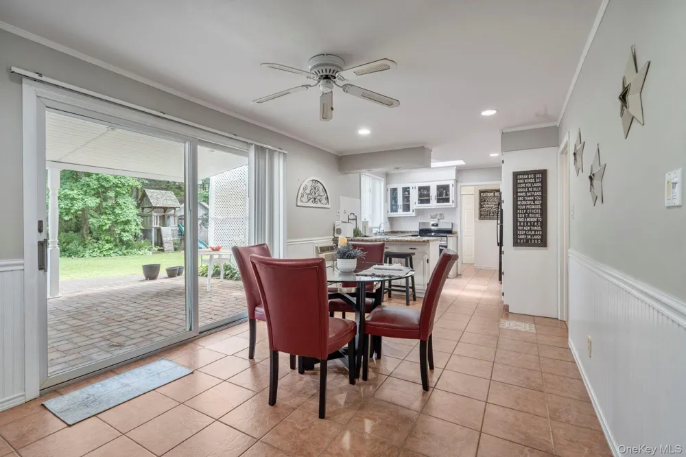 20 Spaulding Lane Stony Brook, NY 11790