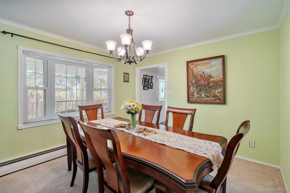 20 Spaulding Lane Stony Brook, NY 11790