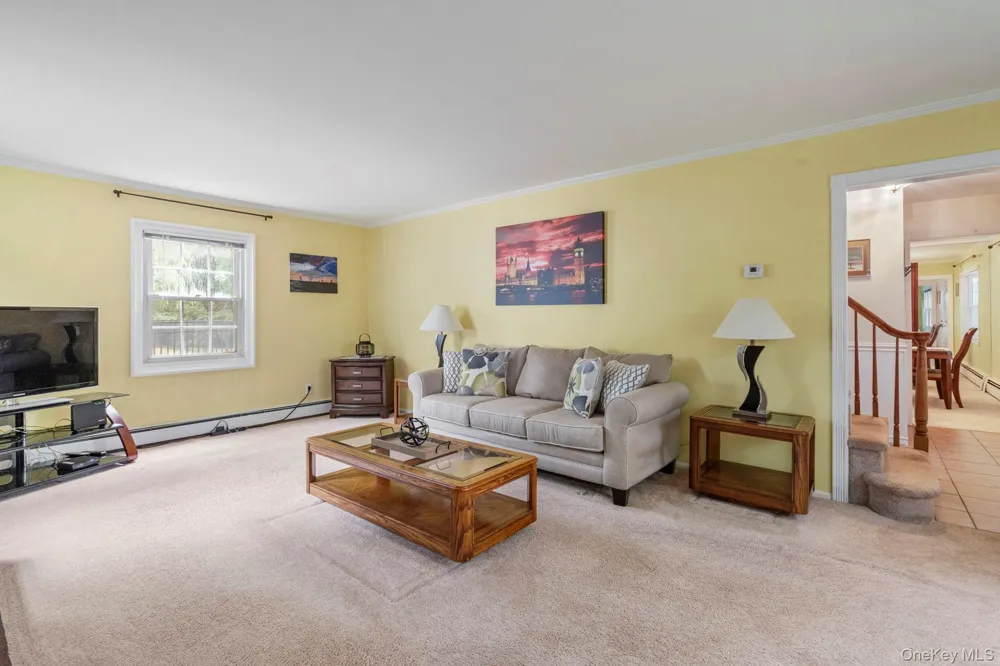20 Spaulding Lane Stony Brook, NY 11790